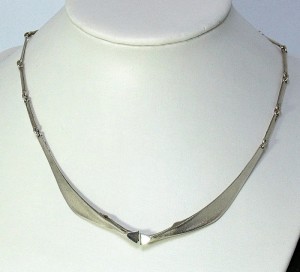 Lapponia silver Modernist Finland Bjorn Weckstrom 925 1981 necklace coliier d.JPG