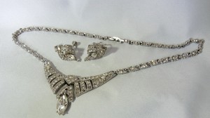 Ora designer necklace set screwback earrings collier ketting schroef oorbellen vintage costume Art Deco 1950s 50er jaren America  Amerikaanse rhodium plated 6.JPG