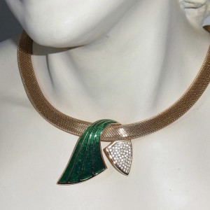 Christian Dior vintage designer necklace collier ketting green enamel groen emaille goldtone goudkleurig haute couture 1980s 80er jaren 1.JPG