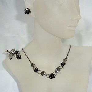 Teka Theodor Klotz Pforzheim Duitsland Germany 925 835 silver zilveren sieraden set jewelry rose rozen collier oorbellen ketting  broche necklace earrings brooch 1.JPG