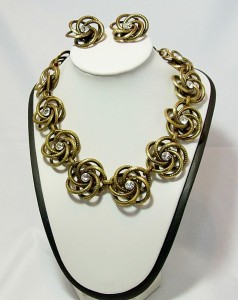 Vintage Ermani Bulatti Dutch designer costume necklace set earrings aa.JPG
