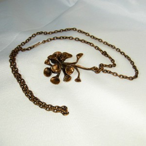 Hannu Ikonen Finland bronze pendant necklace collier ketting hanger reindeer moss rendiermos vintage designer modernist scandinavian 4.JPG