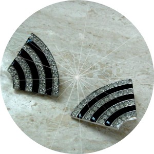 Givenchy Paris New York vintage designer clip earrings oorbellen zwart emaille en strass black enamel silver 5.JPG