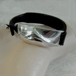 Lapponia 1984 Bjorn Wecktrom sterling 925 zilveren silver bracelet armband met zwart black leren band leather strap vintage modernist designer 3.JPG