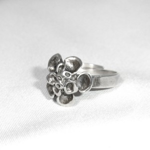 Hannu Ikonen Finland vintage 925 sterling silver zilveren designer ring, motief rendier mos reindeer moss adjustable verstelbaar  modernist scandinavian 1.JPG