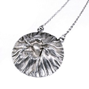 Matti Hyvarinen Finland vintage sterling 925 zilveren silver modernist modernistische designer necklace collier hanger ketting pendant volcane vulkaan crater 1970s 5a.JPG