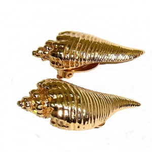 Nina Ricci Paris Parijs vintage designer clip earrings oorbellen haute couture shell shaped schelp gold plated goud metaal metal 5a.jpg