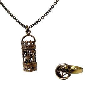 Pentti Sarpaneva Lace pendant necklace adjustable ring bronze bronzen kant hanger met ketting verstelbaren ring Finland Finse vintage modernist designer scandinavian 1a.jpg