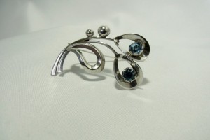Herman Siersbol Denmark Denemarken H.S. 925 silver zilveren broche brooch blue facet cut stones Scandinavian Modernist Mid Century Danish 4.JPG