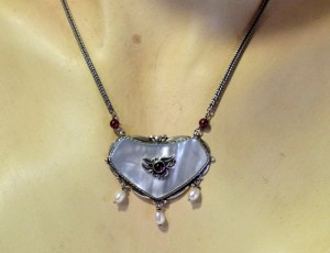 Vintage 835 925 silver zilveren collier ketting hanger necklace parelmoer granaatjes parels pearls granate mother of pearl MOB old oud jugenstil 9.JPG